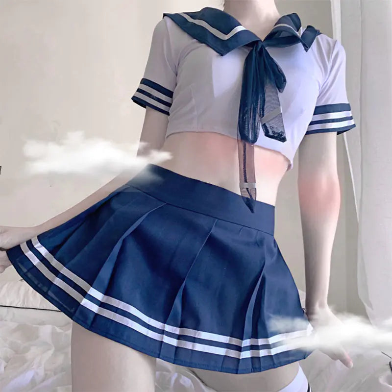 Set "Tokyo Crush" - Disfraz de Colegiala JK con Top Marinero y Minifalda