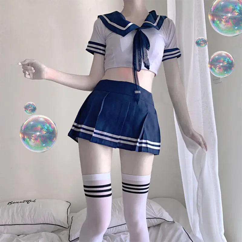 Set "Tokyo Crush" - Disfraz de Colegiala JK con Top Marinero y Minifalda